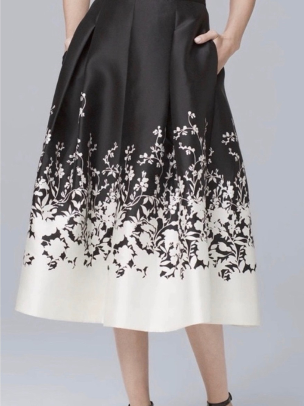 White House Black Market Black skirt